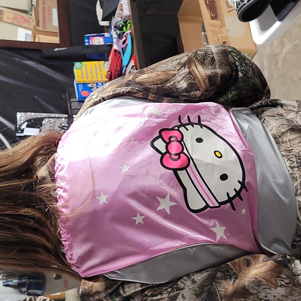 Hello Kitty Backpack - Picture 3 of 3